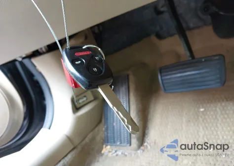 2011 Honda Accord 2.4 Lx-P z USA, uszkodzony, nr VIN 1HGCP2F43BA105824